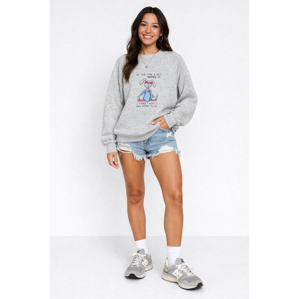 Vintage Hanes Her Way Sweatshirt Women M Gray Graphic Fleece Crewneck USA